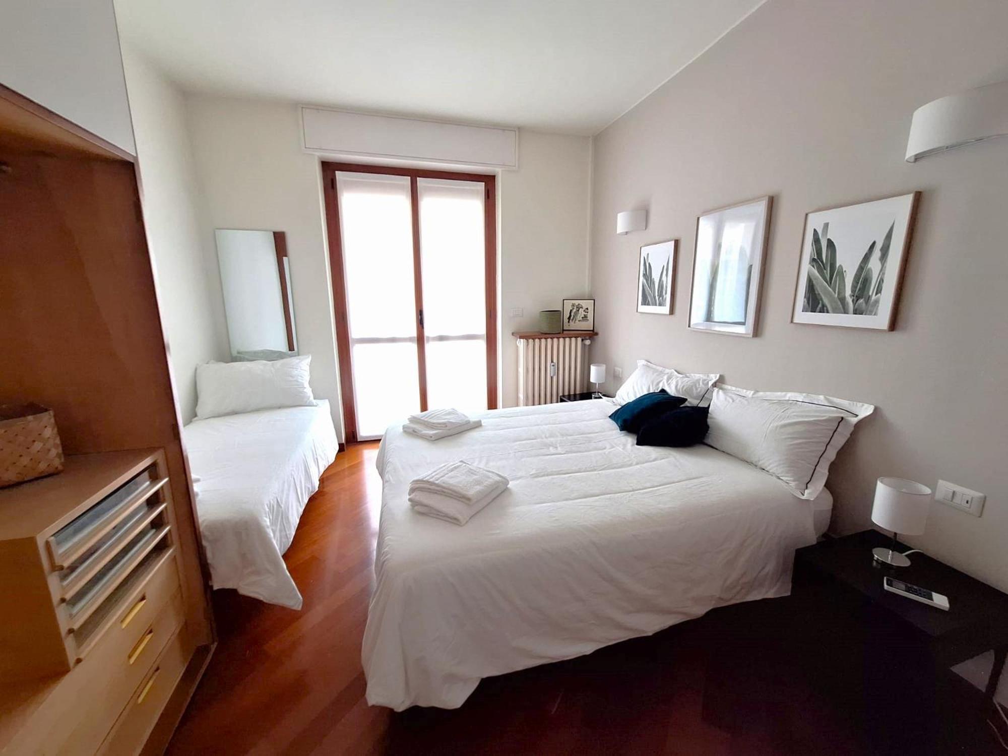 Charming Towers Guest House-Apartment Milan Bagian luar foto